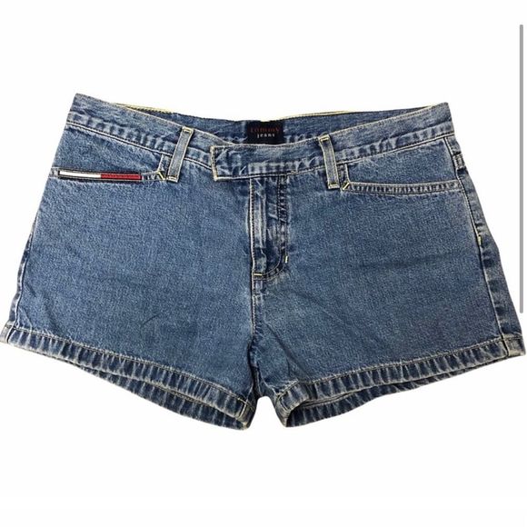 Vintage Tommy Hilfiger Logo Blue Medium Wash 100% Cotton Denim Jean Shorts - Picture 2 of 6